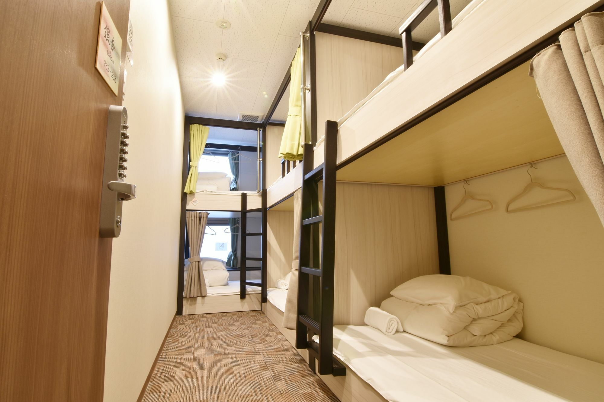 Home Hostel Osaka Eksteriør billede
